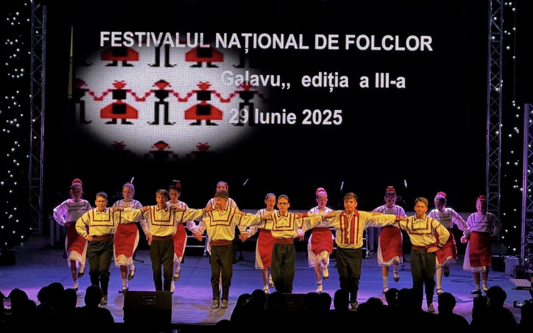Festivalul Național de Folclor „Dumitru Galavu” a adus la Techirghiol farmecul tradițiilor românești