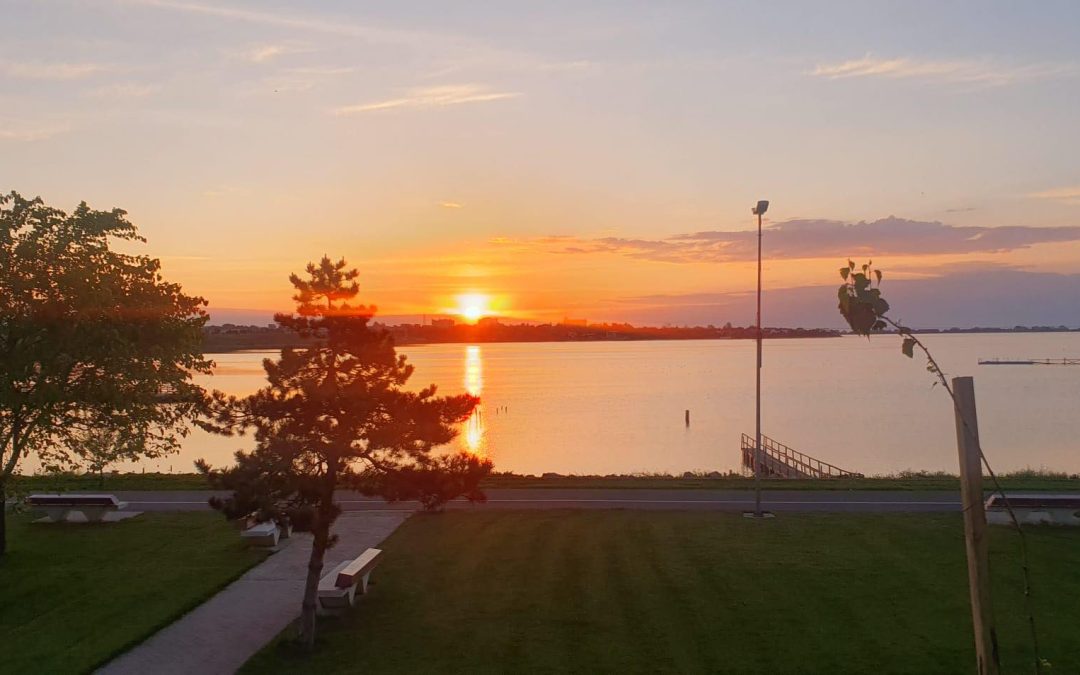 Răsăritul de toamnă pe Lacul Techirghiol