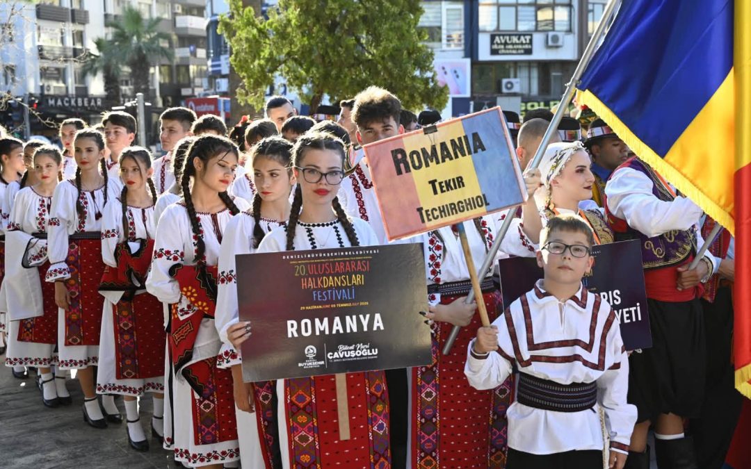 Ansamblul „Tekir” din Techirghiol, pe podium la Festivalul Internațional de Dansuri Populare de la Denizli, Turcia